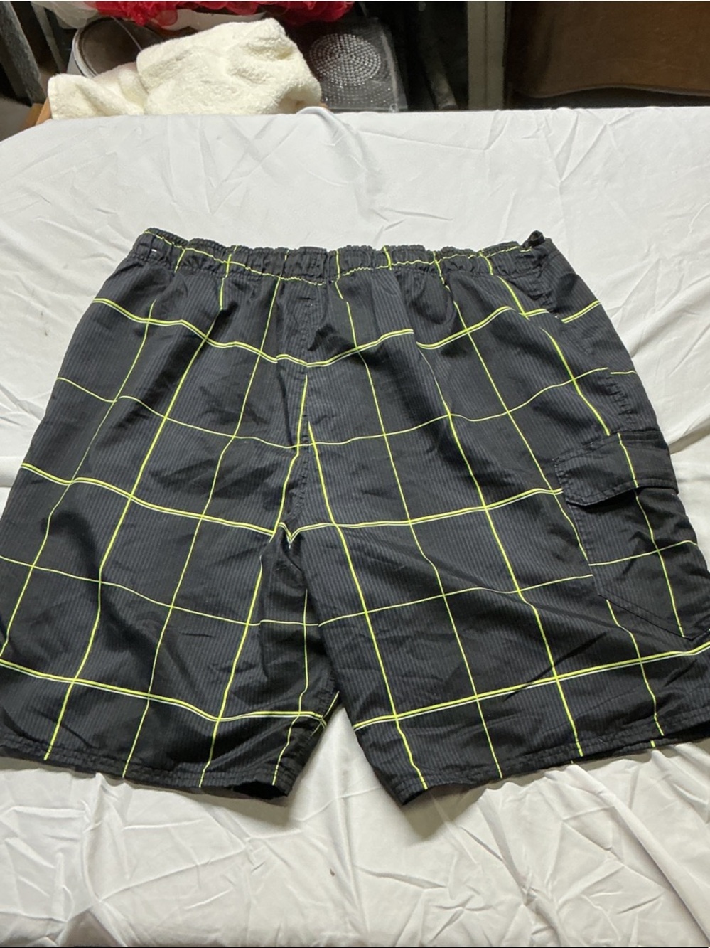 OP Men's Black Swim Board Shorts with Neon Yellow Grid Sz XXL 0963 - Picture 3 of 3